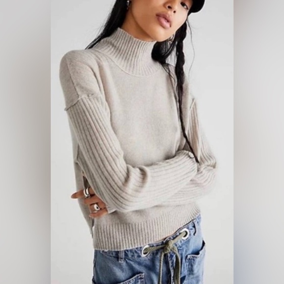 Free People Aubrey Cashmere Turtleneck - Picture 4 of 4